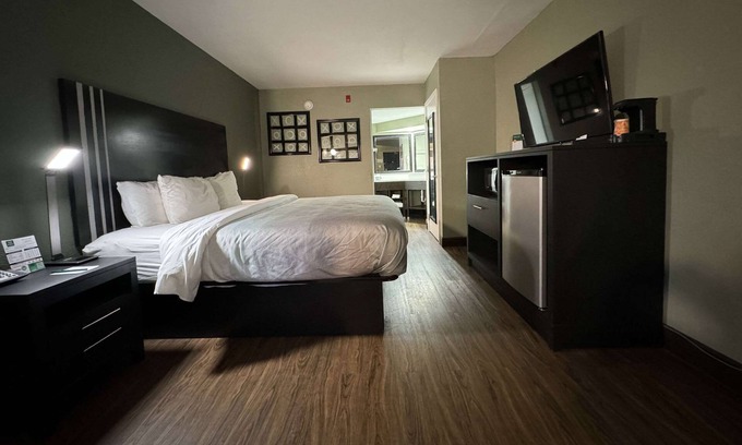 Bay VIew Addition Hotel | Quality Inn & Suites near Panama City Beach