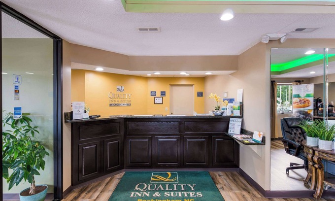 Rockingham Hotel | Quality Inn & Suites Rockingham