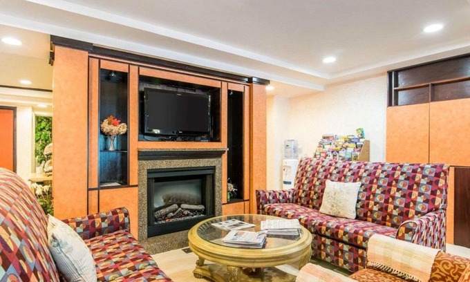 Ashland Hotel | Quality Inn