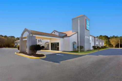 Lavonia Hotel | Quality Inn