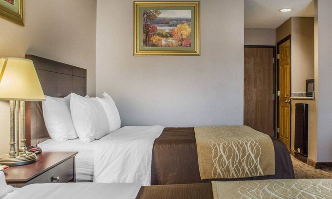 Lockport Hotel | Quality Inn