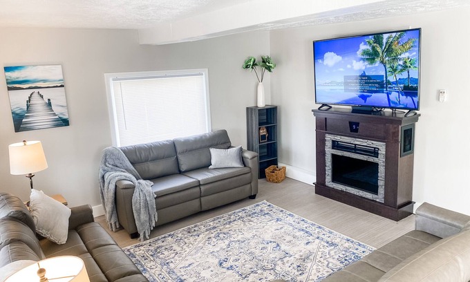 Shipshewana Cottage | Quiet cottage a peaceful stay!