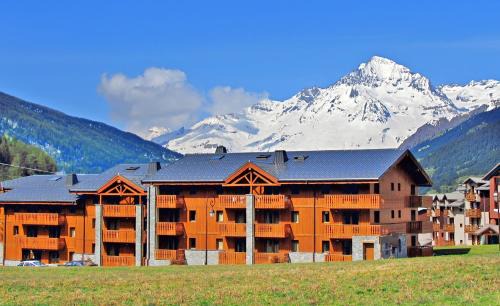 Lanslevillard Apartment | Résidence Les Balcons De Val Cenis Le Haut