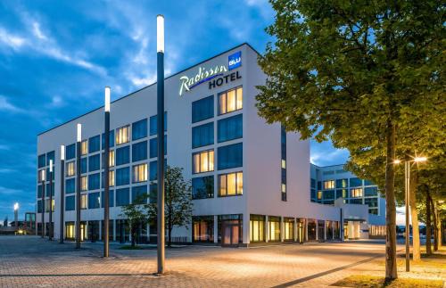 Mittelfeld Hotel | Radisson Blu Hotel Hannover
