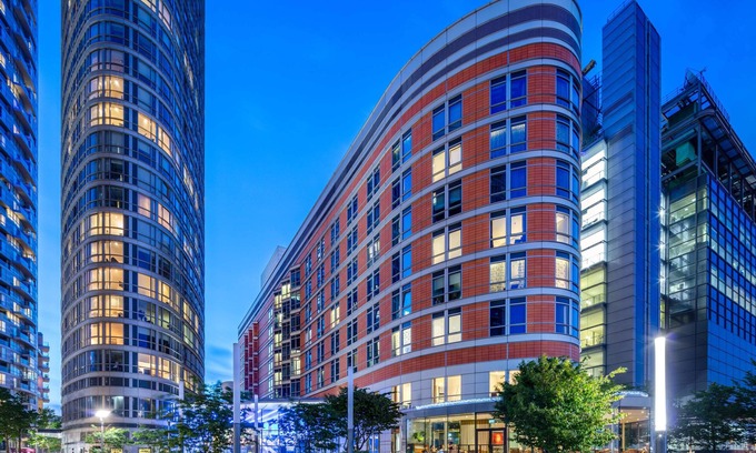 Canary Wharf Hotel | Radisson Blu Hotel, London Canary Wharf East
