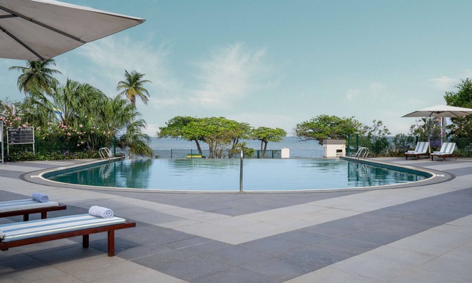 Libreville Hotel | Radisson Blu Okoume Palace Hotel, Libreville