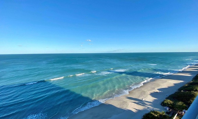 Indialantic Hotel | Radisson Suite Hotel Oceanfront