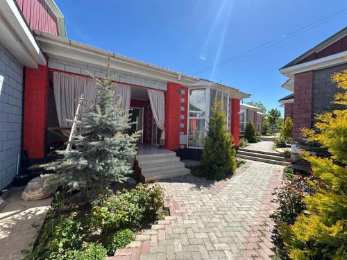 Issyk-Kul Region Apartment | Raduga West 'Emerald' Cottage