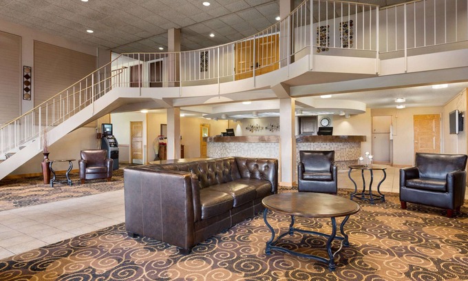 Bismarck Hotel | Ramada by Wyndham Bismarck
