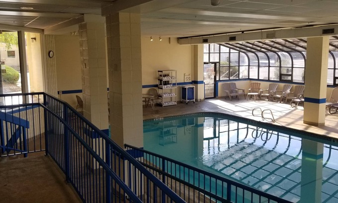 East Central Hotel | Ramada by Wyndham Downtown Spokane