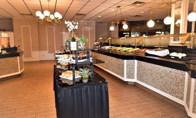 Southside Hotel | Ramada Hotel & Conference Center by Wyndham Jacksonville