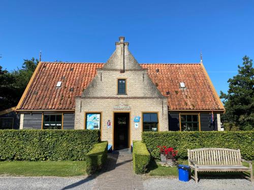 Hippolytushoef Hotel | Recreatiepark Wiringherlant