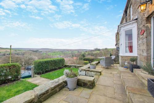 Ainthorpe House | Red Briar House