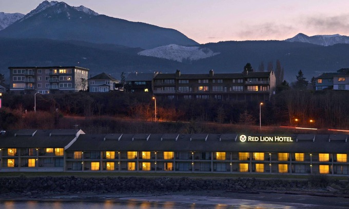Port Angeles Hotel | Red Lion Hotel Port Angeles Harbor