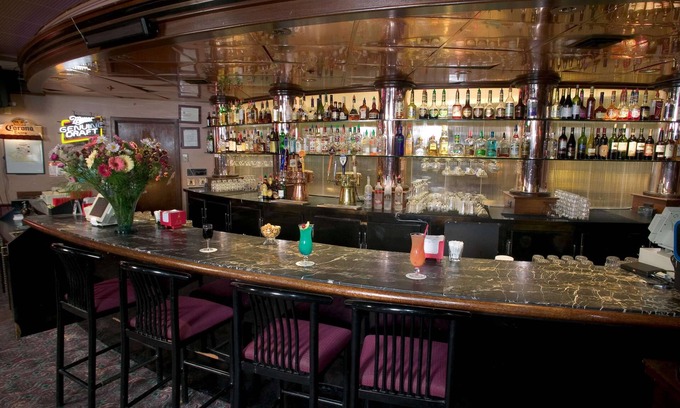 Brownstown Hotel | Red Lion Hotel Yakima Center