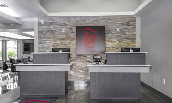 Calhoun Hotel | Red Roof Inn & Suites Calhoun