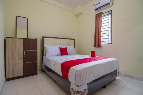 Medan House | RedDoorz near Politeknik Negeri Medan