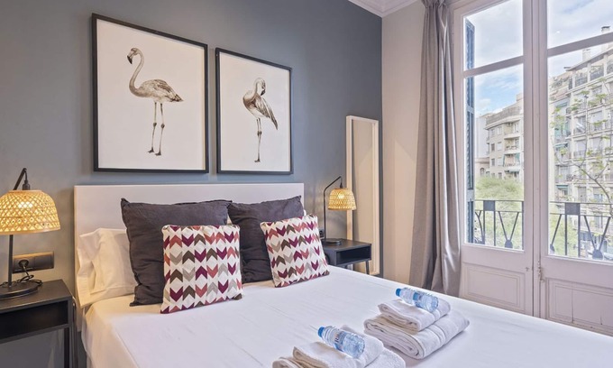 Sant Antoni Apartment | Refurbished apartments in Eixample! Walking distance to the center!