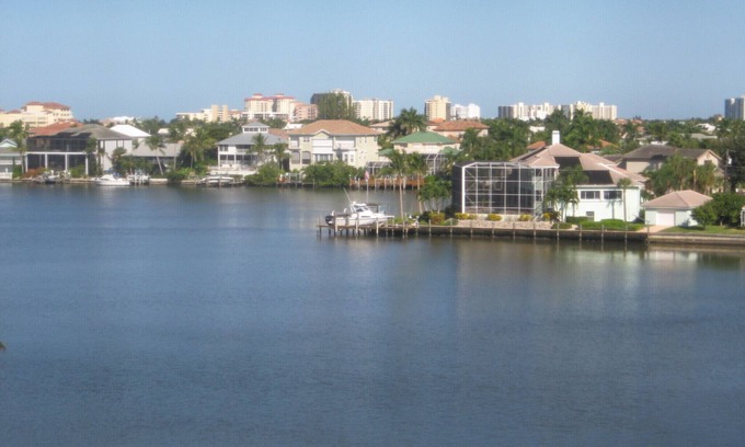 Vanderbilt Beach Condo | REGATTA Condo on the intercoastal waters-steps to the beach