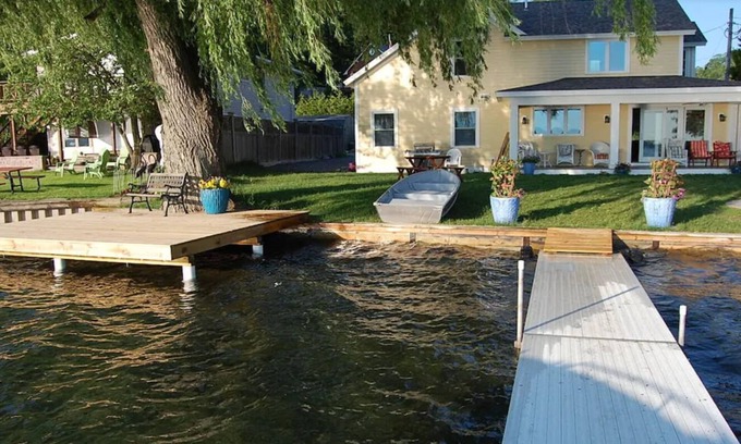 Skaneateles House | Relaxing Lakefront Retreat