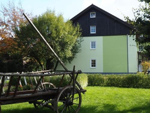 Neuhaus am Rennweg Hotel | Rennsteighotel Herrnberger Hof