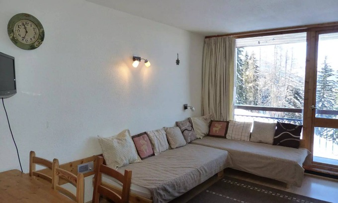 Arc-1800 Apartment | Résidence Armoise - Apartment 2 rooms/6 people in Arc 1800 in center station, close to the slopes and shops, in the village of Villard