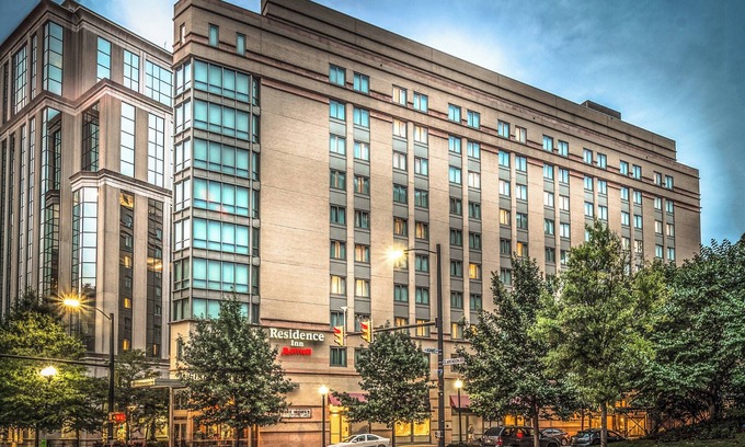 Court House Hotel | Residence Inn by Marriott Arlington Courthouse