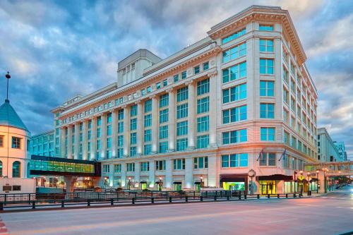 Westown Hotel | Residence Inn Milwaukee Downtown