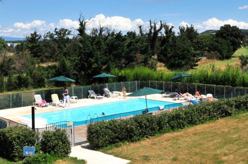 Vedene Apartment | Residhotel Golf Grand Avignon