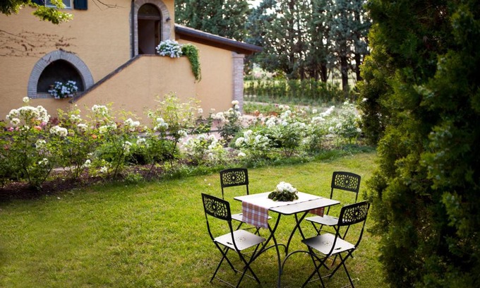 Castelnuovo House | Resort e Spa San Crispino