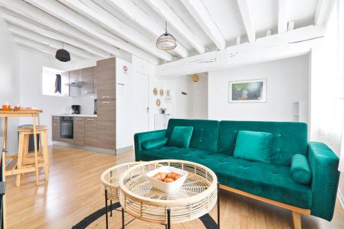 Etampes Apartment | Retraite Romantique à Étampes