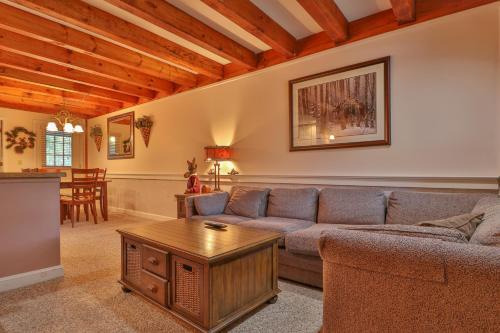 Sunday River Area Apartment | Riverbend