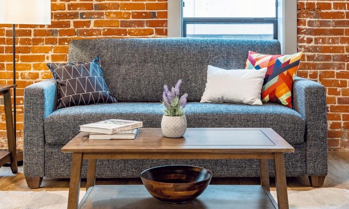 Riverside Apartment | Riverfront Park Travel Apartments