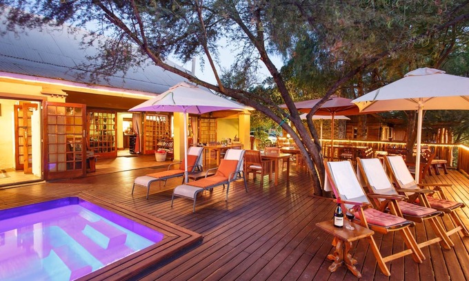 Oudtshoorn Bed & Breakfast | Riverside Lodge