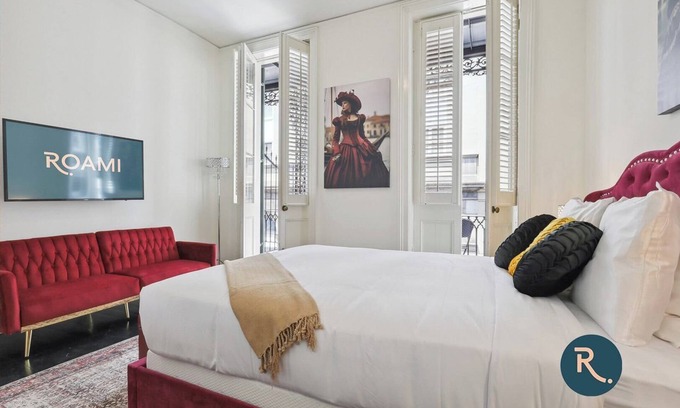 French Quarter Hotel | Roami at St. Helene | Chartres St. Combo #21