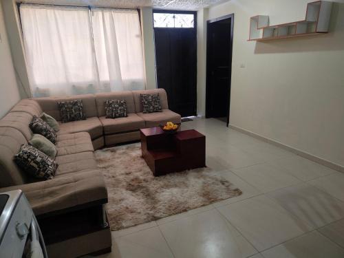 Chimborazo Province Apartment | Roca Luminosa, Cine
