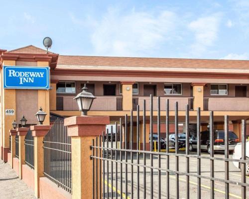 The Heights Hotel | Rodeway Inn