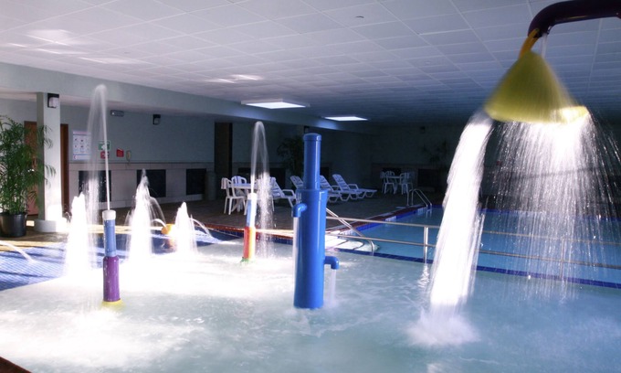 Portage Hotel | Rodeway Inn