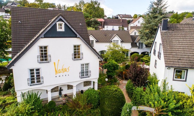 Iserlohn Hotel | Romantik Hotel Neuhaus