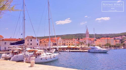 Supetar House | ꕥ ROOMS SUNCE, Family choice, Best Panoramic view, Supetar Island Brac