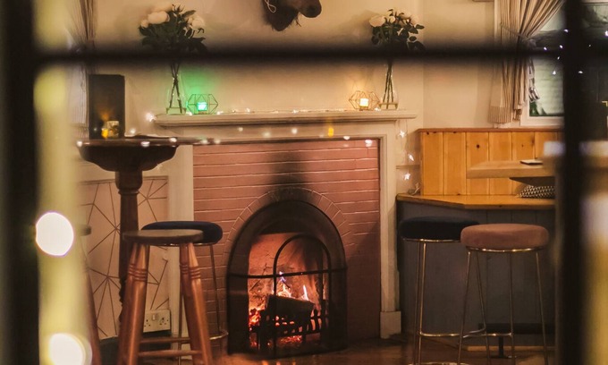 Godalming Hotel | Rose and Crown