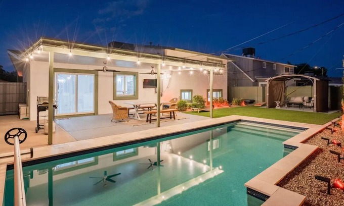 Park Scottsdale One House | Rose Tango - Pool, mins. to Old Town, ASU