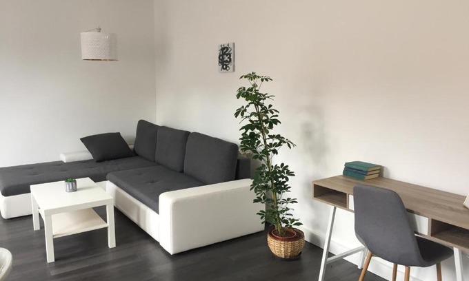 Pecs Apartment | Rozmaring Apartman Pécs