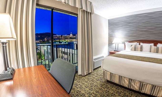 Downtown Salt Lake City Hotel | Salt Lake Plaza Hotel SureStay Collection by Best Western