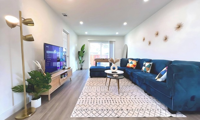 Cambrian House | San Jose 3BR > Newly Remodel, KingBed, Yard, HomeGym