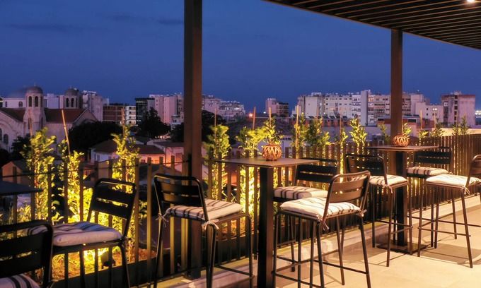 Historical Center Apartment | Sanders Armonta - Endearing Studio w/ Balcony