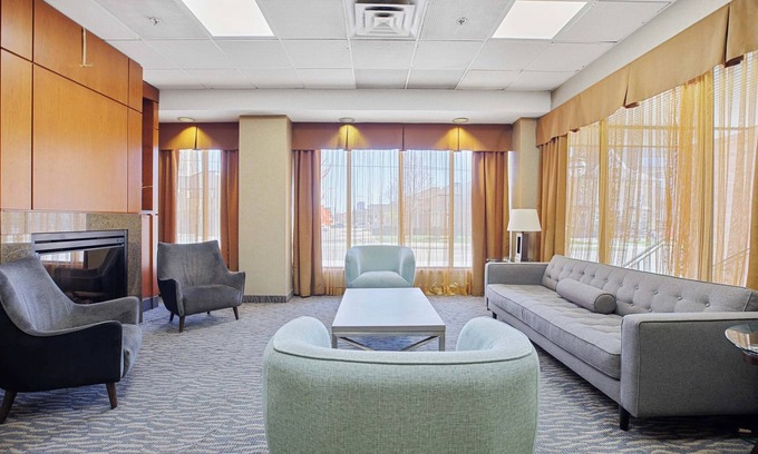 Downtown London Hotel | Sandman Hotel & Suites London Downtown