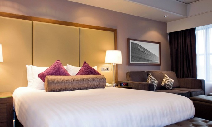 Crawley Hotel | Sandman Signature London Gatwick Hotel