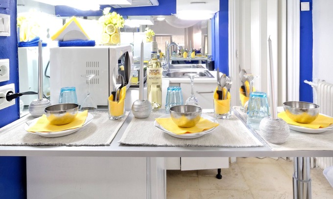 Mousio Apartment | SANTORINI STYLE IN ATHENS,GREEK TRADITHIONAL STYLE
