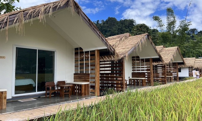 Bo Kluea House | Sapan Dee View